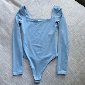 Aritzia Babaton Bodysuit